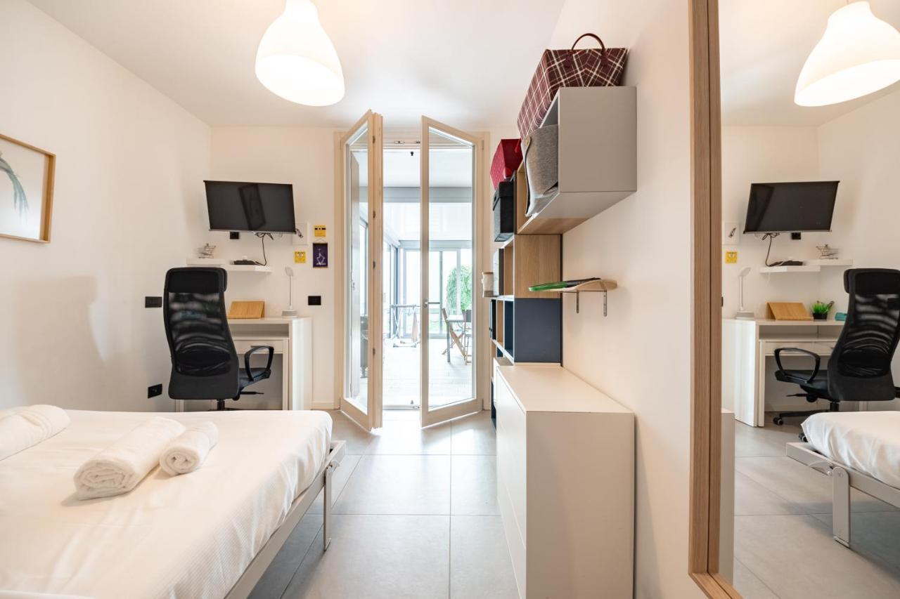 Renovated Apt With Garden & Veranda! Milan Bagian luar foto