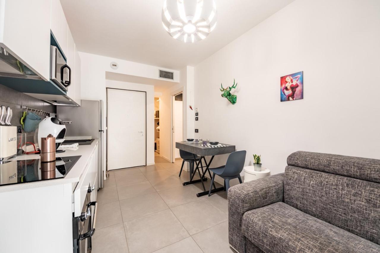 Renovated Apt With Garden & Veranda! Milan Bagian luar foto